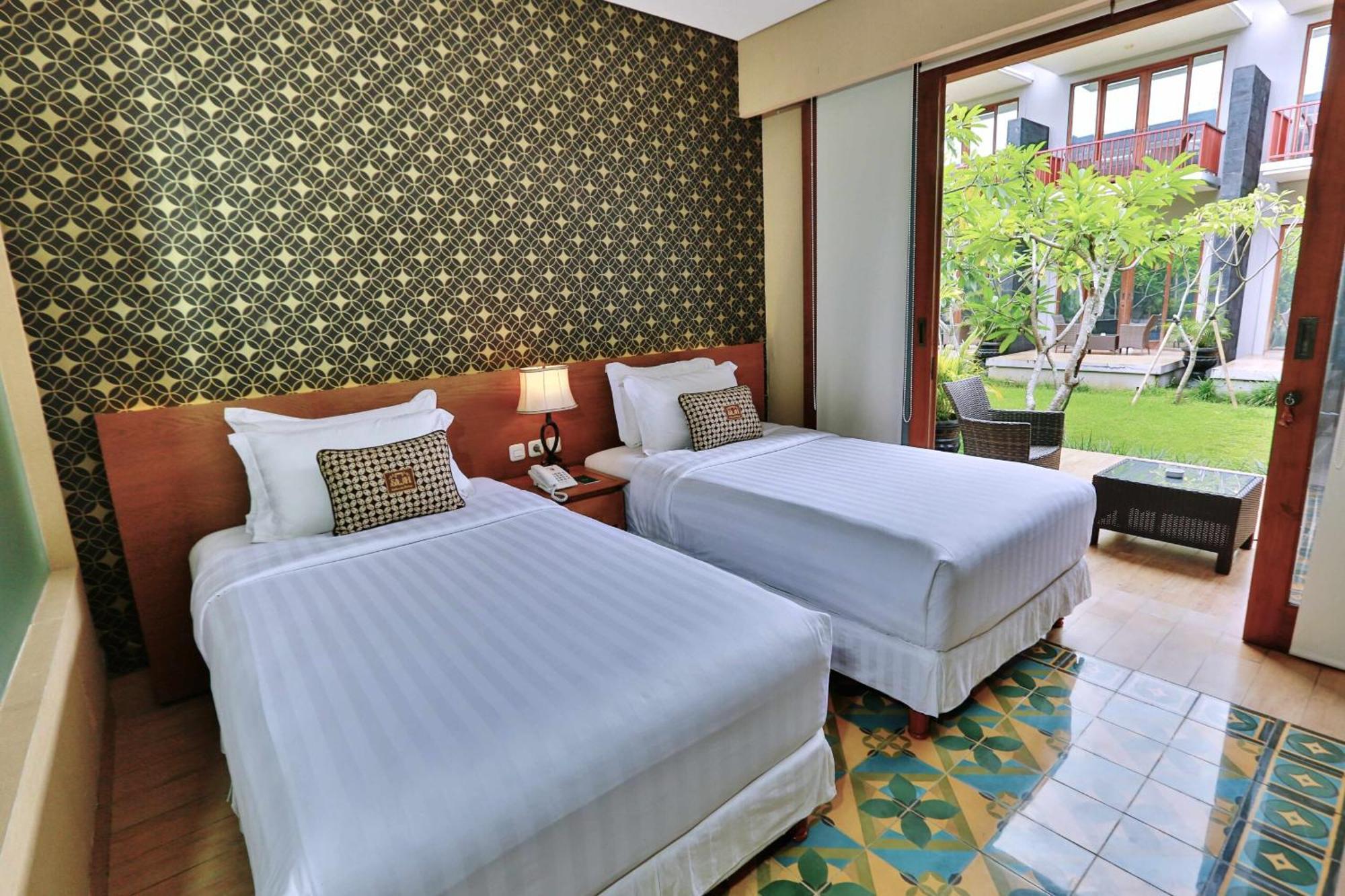 Abhayagiri - Sumberwatu Heritage Resort Randugunting Exterior photo